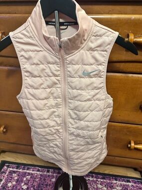 Nike Therma-Fit Light Pink Active Pullover with Swoosh